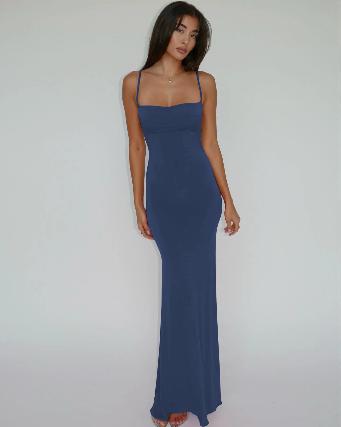 Hugcitar Backless Maxi Dress