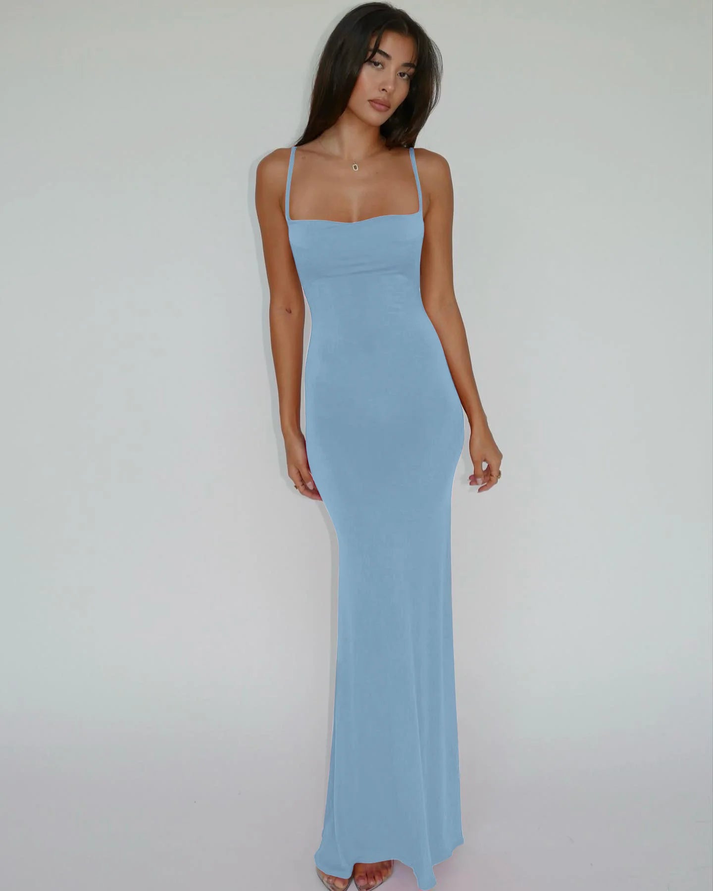 Hugcitar Backless Maxi Dress